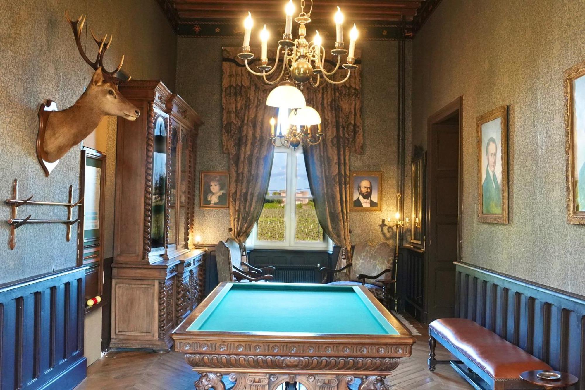 Chateau Borgeat De Lagrange - Privatisation Blaye