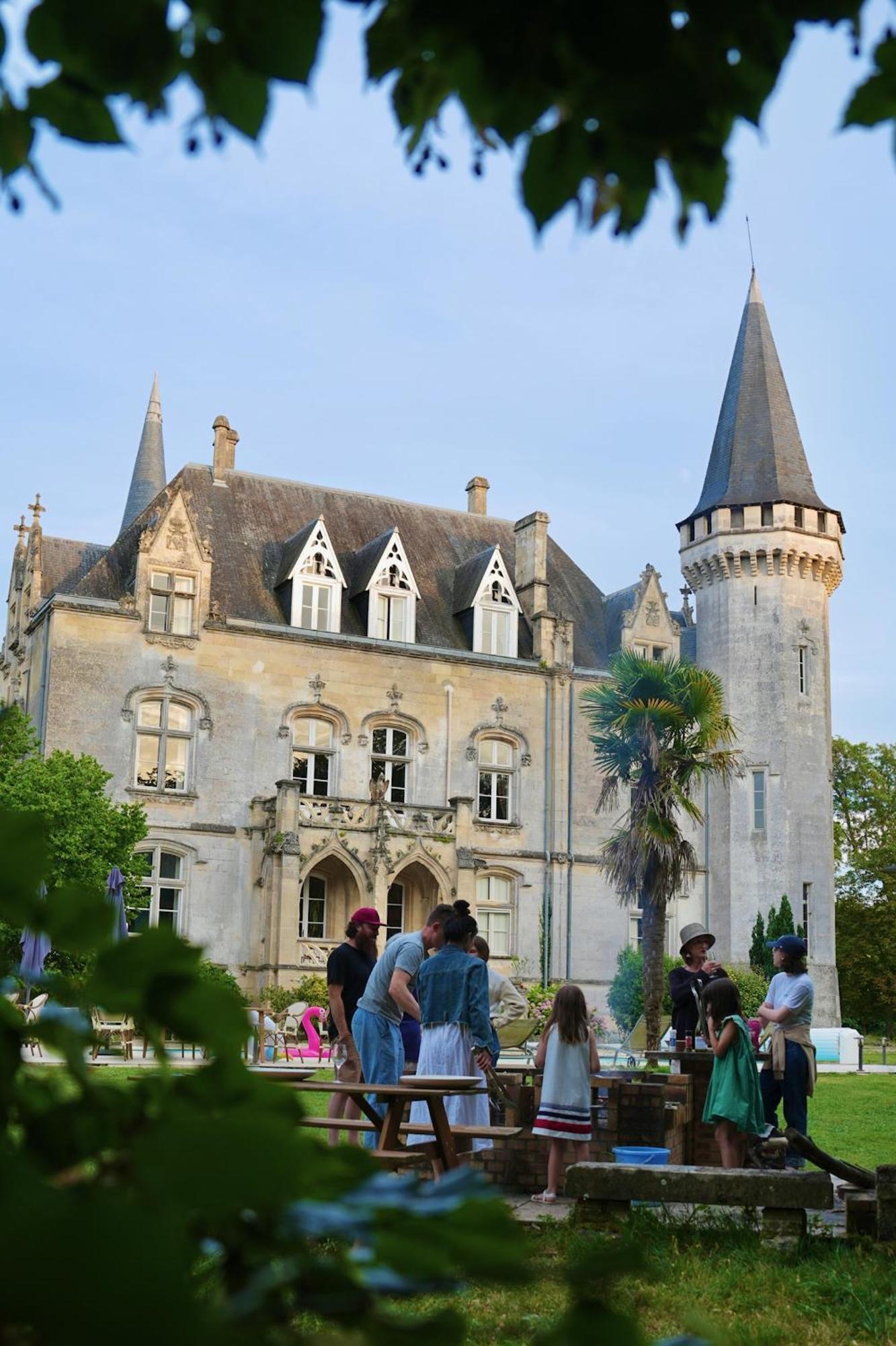 Chateau Borgeat De Lagrange - Privatisation Bed & Breakfast *