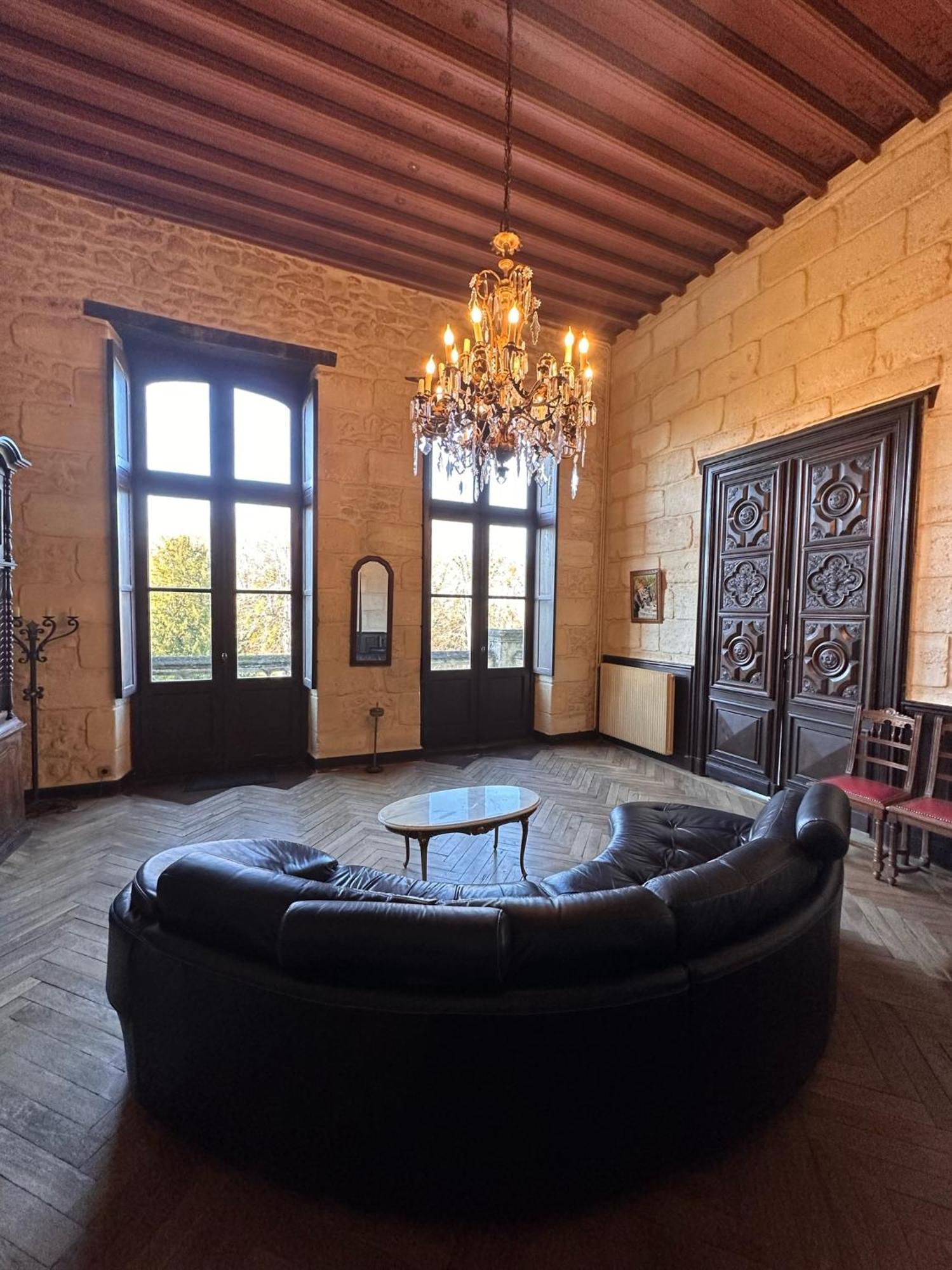Chateau Borgeat De Lagrange - Privatisation *