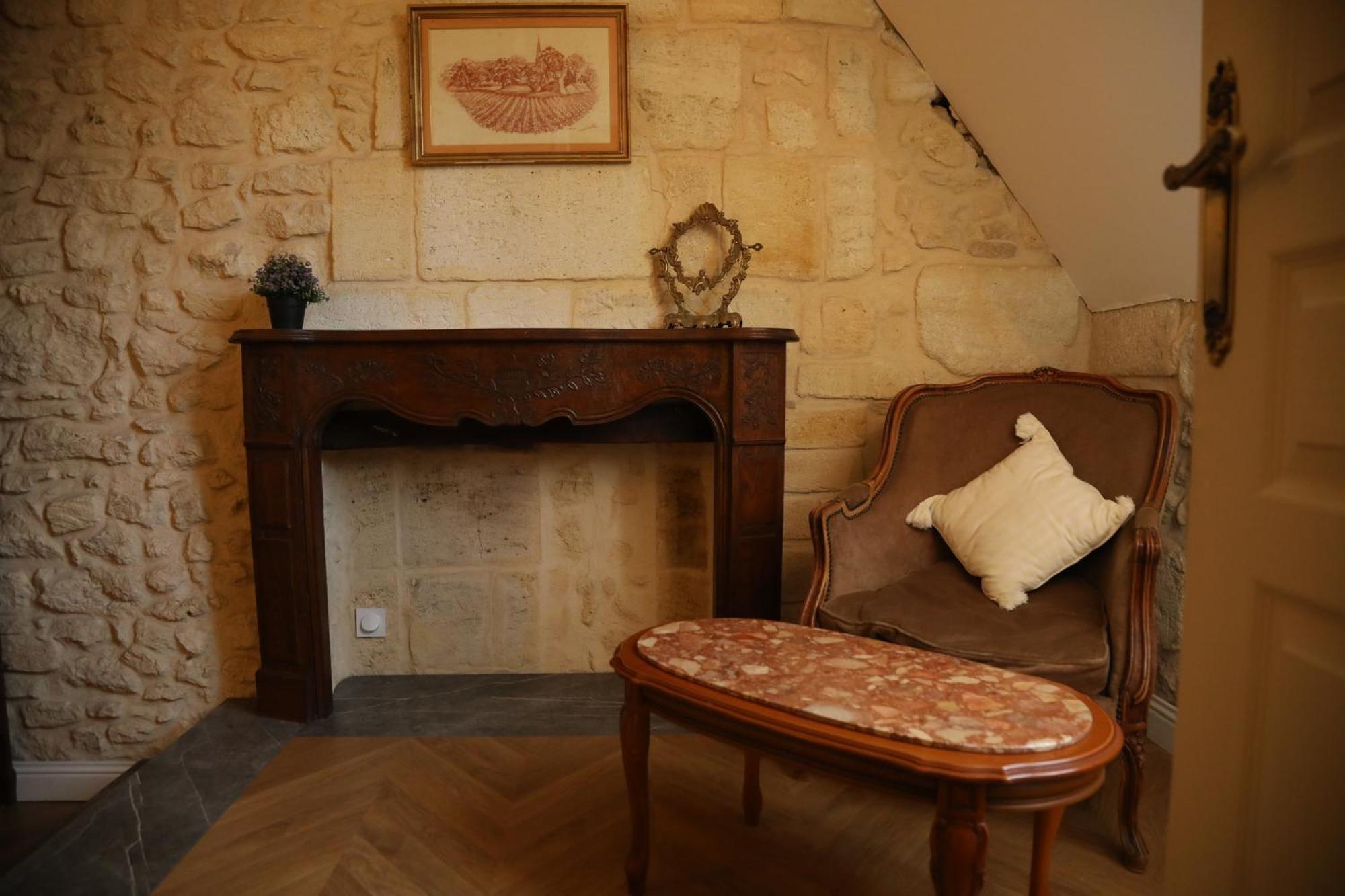 Chateau Borgeat De Lagrange - Privatisation Bed & Breakfast Blaye